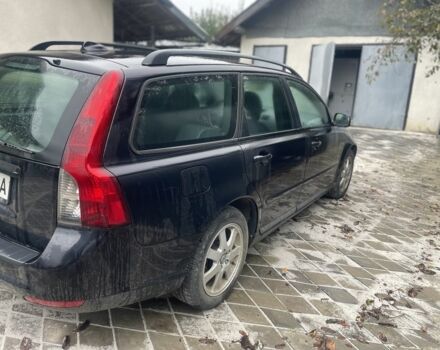 Черный Вольво В50, объемом двигателя 1.6 л и пробегом 276 тыс. км за 5300 $, фото 3 на Automoto.ua