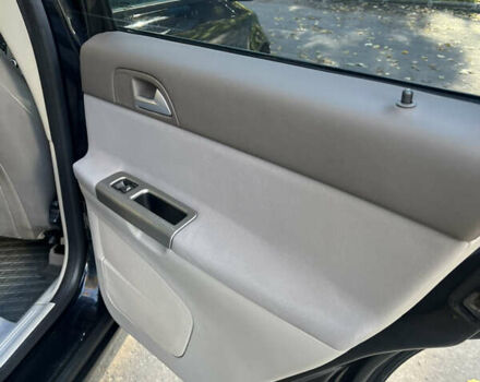 Вольво В50 2008 в Львове на Automoto.ua Черный Вольво В50, объемом двигателя 2 л и пробегом 333 тыс. км за 6400 $, фото 19 на Automoto.ua