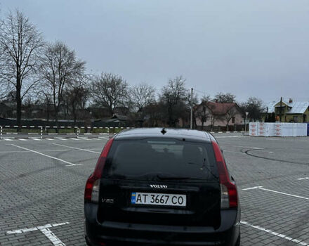 Черный Вольво В50, объемом двигателя 1.56 л и пробегом 282 тыс. км за 5299 $, фото 3 на Automoto.ua