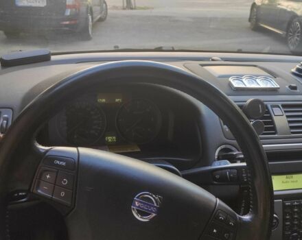 Вольво В50 2008 в Киеве на Automoto.ua Черный Вольво В50, объемом двигателя 2 л и пробегом 240 тыс. км за 8300 $, фото 11 на Automoto.ua