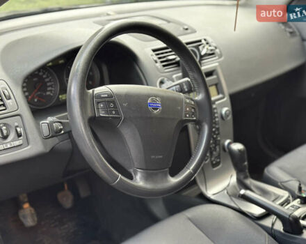 Вольво В50 2008 в Ивано-Франковске на Automoto.ua Черный Вольво В50, объемом двигателя 2 л и пробегом 300 тыс. км за 6500 $, фото 7 на Automoto.ua