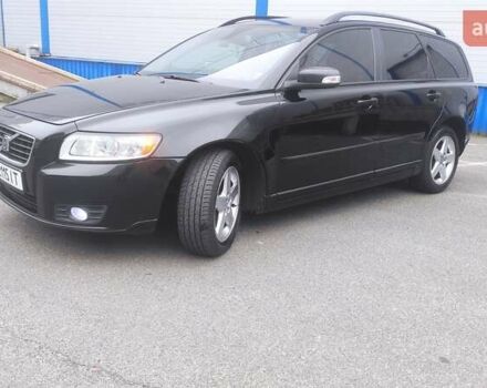 Чорний Вольво V50, об'ємом двигуна 2 л та пробігом 240 тис. км за 8300 $, фото 2 на Automoto.ua