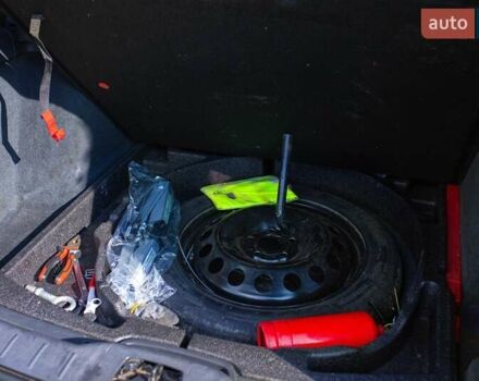 Черный Вольво В50, объемом двигателя 2 л и пробегом 282 тыс. км за 7932 $, фото 26 на Automoto.ua