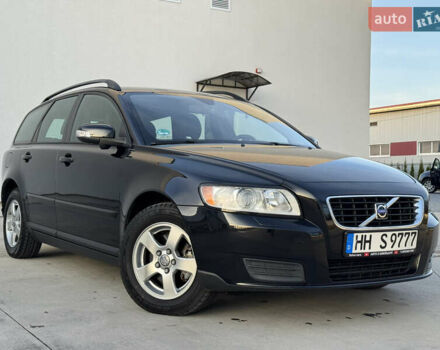 Черный Вольво В50, объемом двигателя 1.6 л и пробегом 223 тыс. км за 6999 $, фото 5 на Automoto.ua