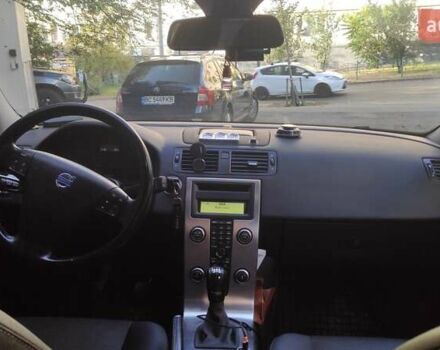 Чорний Вольво V50, об'ємом двигуна 2 л та пробігом 240 тис. км за 8300 $, фото 13 на Automoto.ua