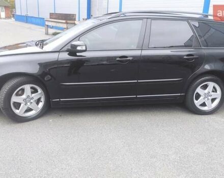 Чорний Вольво V50, об'ємом двигуна 2 л та пробігом 240 тис. км за 8300 $, фото 3 на Automoto.ua