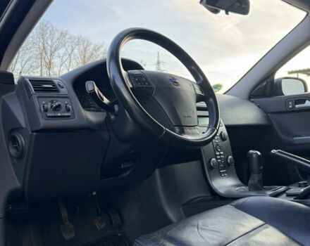 Черный Вольво В50, объемом двигателя 1.6 л и пробегом 223 тыс. км за 6999 $, фото 33 на Automoto.ua