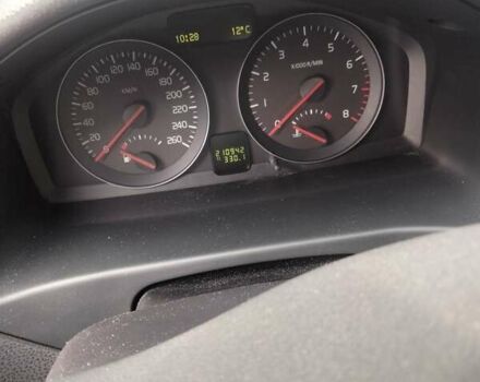Черный Вольво В50, объемом двигателя 1.8 л и пробегом 210 тыс. км за 5800 $, фото 2 на Automoto.ua