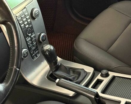 Чорний Вольво V50, об'ємом двигуна 1.6 л та пробігом 265 тис. км за 6890 $, фото 11 на Automoto.ua