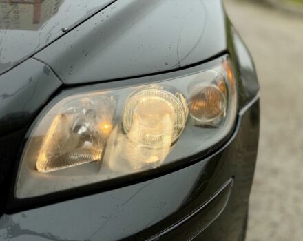 Черный Вольво В50, объемом двигателя 0 л и пробегом 250 тыс. км за 3000 $, фото 12 на Automoto.ua