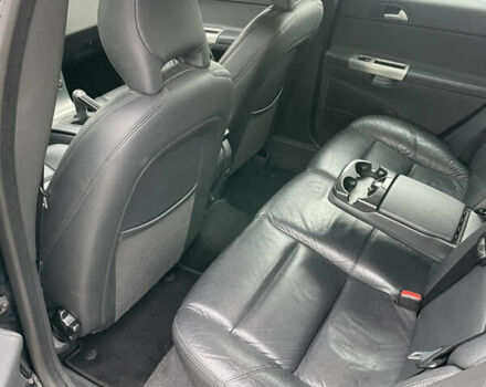 Черный Вольво В50, объемом двигателя 1.6 л и пробегом 322 тыс. км за 4800 $, фото 7 на Automoto.ua