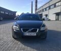 Черный Вольво В50, объемом двигателя 1.6 л и пробегом 285 тыс. км за 5900 $, фото 1 на Automoto.ua