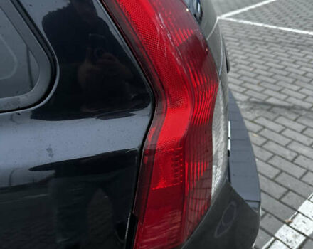 Черный Вольво В50, объемом двигателя 1.56 л и пробегом 282 тыс. км за 5299 $, фото 18 на Automoto.ua