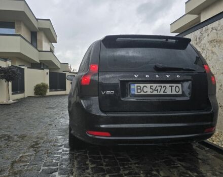Чорний Вольво V50, об'ємом двигуна 2 л та пробігом 316 тис. км за 6650 $, фото 3 на Automoto.ua