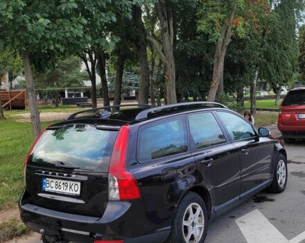 Черный Вольво В50, объемом двигателя 1.6 л и пробегом 217 тыс. км за 5600 $, фото 2 на Automoto.ua