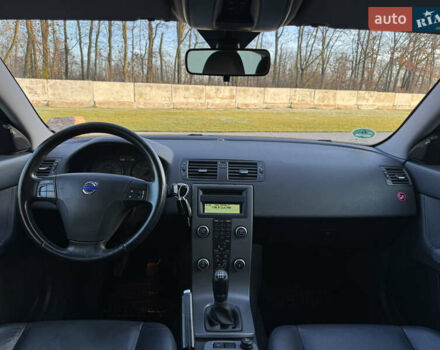 Черный Вольво В50, объемом двигателя 1.6 л и пробегом 223 тыс. км за 6999 $, фото 29 на Automoto.ua