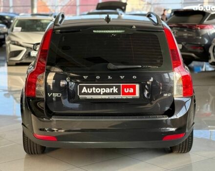 Черный Вольво В50, объемом двигателя 1.6 л и пробегом 265 тыс. км за 6890 $, фото 5 на Automoto.ua