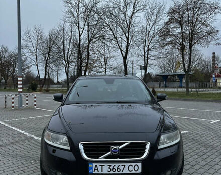 Черный Вольво В50, объемом двигателя 1.56 л и пробегом 282 тыс. км за 5299 $, фото 1 на Automoto.ua