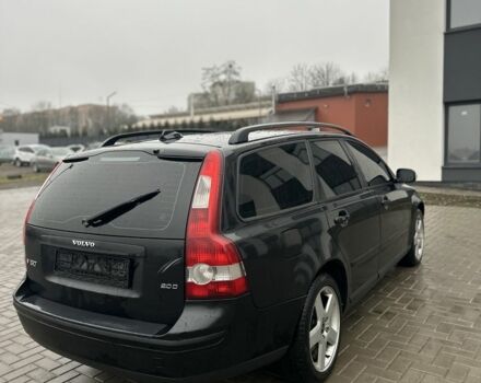 Черный Вольво В50, объемом двигателя 2 л и пробегом 308 тыс. км за 3100 $, фото 5 на Automoto.ua