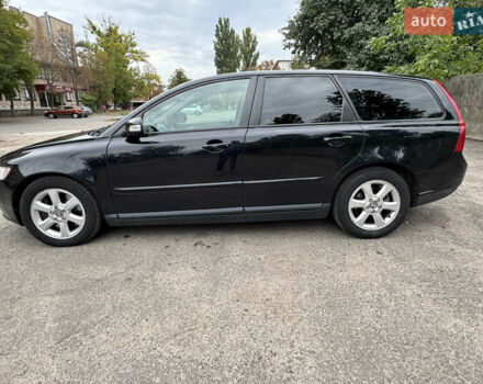 Черный Вольво В50, объемом двигателя 2 л и пробегом 315 тыс. км за 6900 $, фото 4 на Automoto.ua