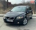 Черный Вольво В50, объемом двигателя 1.6 л и пробегом 297 тыс. км за 4899 $, фото 2 на Automoto.ua