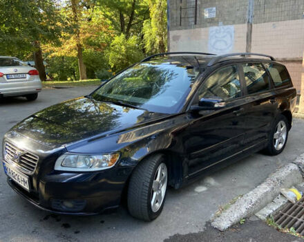 Чорний Вольво V50, об'ємом двигуна 1.56 л та пробігом 250 тис. км за 6500 $, фото 4 на Automoto.ua
