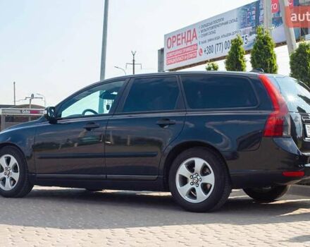 Черный Вольво В50, объемом двигателя 2 л и пробегом 282 тыс. км за 7932 $, фото 11 на Automoto.ua