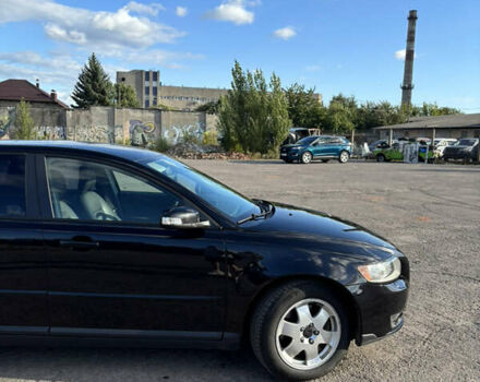 Черный Вольво В50, объемом двигателя 2 л и пробегом 282 тыс. км за 7500 $, фото 3 на Automoto.ua