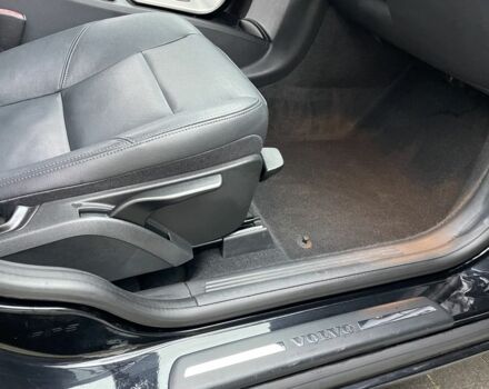 Черный Вольво В50, объемом двигателя 1.8 л и пробегом 189 тыс. км за 6950 $, фото 8 на Automoto.ua