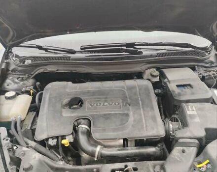 Чорний Вольво V50, об'ємом двигуна 1.6 л та пробігом 235 тис. км за 6100 $, фото 26 на Automoto.ua
