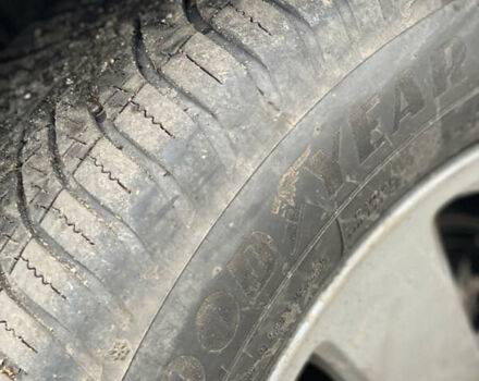 Чорний Вольво V50, об'ємом двигуна 0 л та пробігом 198 тис. км за 6500 $, фото 13 на Automoto.ua