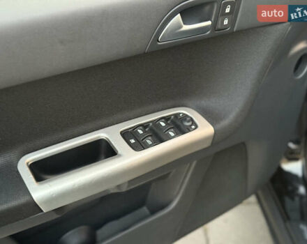 Чорний Вольво V50, об'ємом двигуна 1.6 л та пробігом 225 тис. км за 6950 $, фото 107 на Automoto.ua