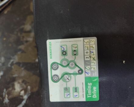 Черный Вольво В50, объемом двигателя 1.6 л и пробегом 234 тыс. км за 2700 $, фото 17 на Automoto.ua