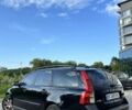 Черный Вольво В50, объемом двигателя 1.56 л и пробегом 292 тыс. км за 6600 $, фото 2 на Automoto.ua