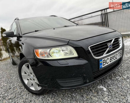 Чорний Вольво V50, об'ємом двигуна 1.98 л та пробігом 260 тис. км за 7150 $, фото 5 на Automoto.ua