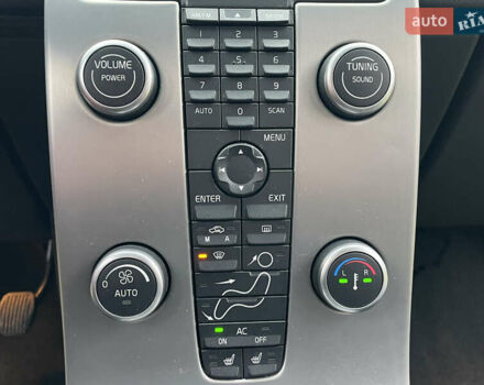 Черный Вольво В50, объемом двигателя 1.8 л и пробегом 189 тыс. км за 6950 $, фото 63 на Automoto.ua