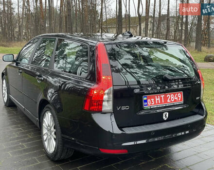 Черный Вольво В50, объемом двигателя 1.8 л и пробегом 189 тыс. км за 6950 $, фото 15 на Automoto.ua