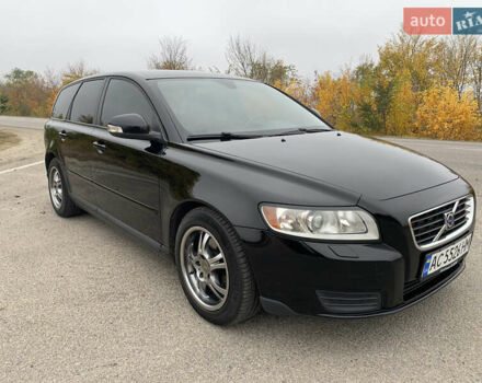 Вольво В50 2009 в Новониколаевке на Automoto.ua Черный Вольво В50, объемом двигателя 1.56 л и пробегом 246 тыс. км за 6500 $, фото 4 на Automoto.ua