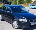 Черный Вольво В50, объемом двигателя 1.56 л и пробегом 305 тыс. км за 7100 $, фото 1 на Automoto.ua