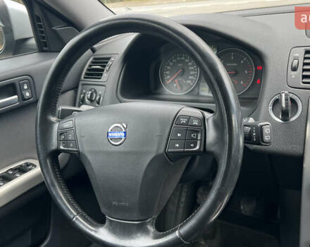 Чорний Вольво V50, об'ємом двигуна 1.56 л та пробігом 205 тис. км за 6800 $, фото 17 на Automoto.ua