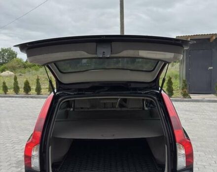 Черный Вольво В50, объемом двигателя 1.6 л и пробегом 299 тыс. км за 7000 $, фото 33 на Automoto.ua