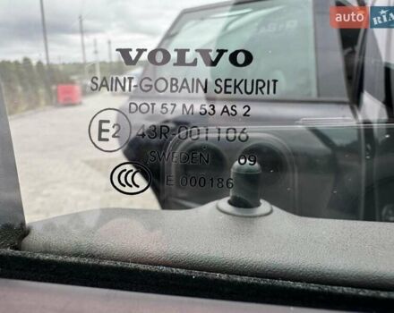 Черный Вольво В50, объемом двигателя 1.6 л и пробегом 299 тыс. км за 7000 $, фото 11 на Automoto.ua