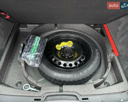 Черный Вольво В50, объемом двигателя 1.8 л и пробегом 189 тыс. км за 6950 $, фото 76 на Automoto.ua