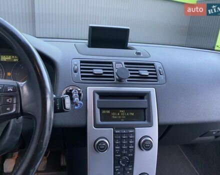 Черный Вольво В50, объемом двигателя 1.56 л и пробегом 235 тыс. км за 6990 $, фото 16 на Automoto.ua