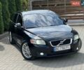 Черный Вольво В50, объемом двигателя 1.6 л и пробегом 290 тыс. км за 6500 $, фото 1 на Automoto.ua