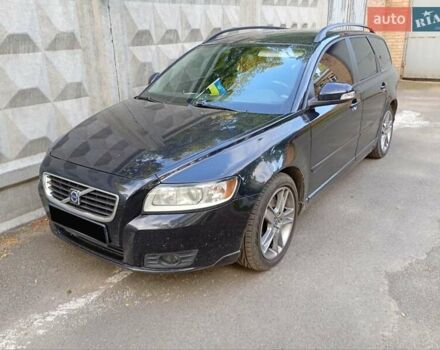 Черный Вольво В50, объемом двигателя 2 л и пробегом 227 тыс. км за 8100 $, фото 4 на Automoto.ua