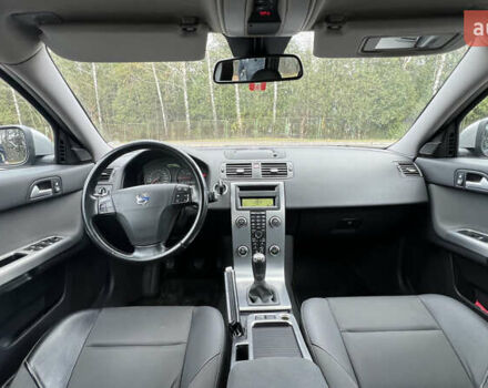 Чорний Вольво V50, об'ємом двигуна 1.56 л та пробігом 205 тис. км за 6800 $, фото 15 на Automoto.ua