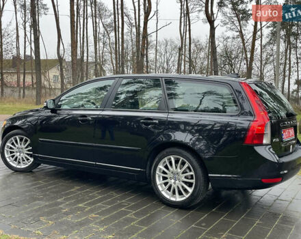 Черный Вольво В50, объемом двигателя 1.8 л и пробегом 189 тыс. км за 6950 $, фото 23 на Automoto.ua