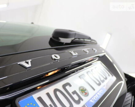 Чорний Вольво V50, об'ємом двигуна 2 л та пробігом 159 тис. км за 6999 $, фото 268 на Automoto.ua