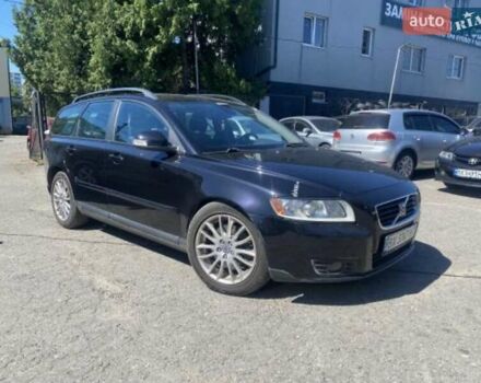 Черный Вольво В50, объемом двигателя 2 л и пробегом 300 тыс. км за 7500 $, фото 4 на Automoto.ua